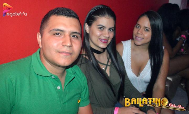 Foto 29 de Bailatino - 4to Fds Mayo 2017 en Bailatino - Bar, Cali