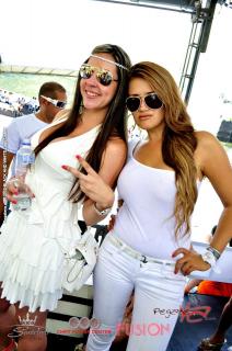 Foto 49 de Black And White Cali 2012 en Fiestas Colombia, Medellín