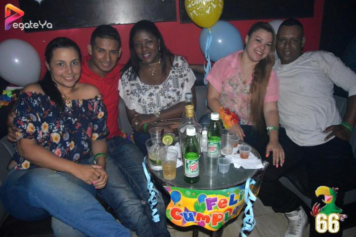 Foto 18 de La lora Bar - 3er/4to Fds Oct. 2016 en La Lora Bar, Cali