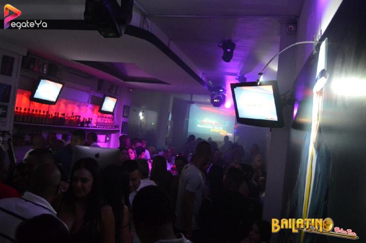 Foto 22 de Bailatino - 4to Fds Abril 2017 en Bailatino - Bar, Cali