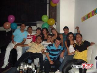 Foto 29 de Marzo 31 del 2012 en Simon Dice Pereira, Pereira