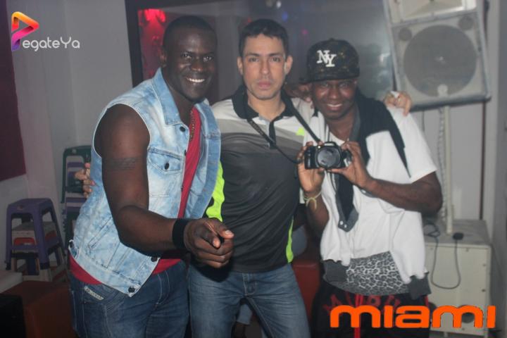 Foto 8 de Mami - 2do FDS Dic. 2015 en Miami Bar Cali, Cali