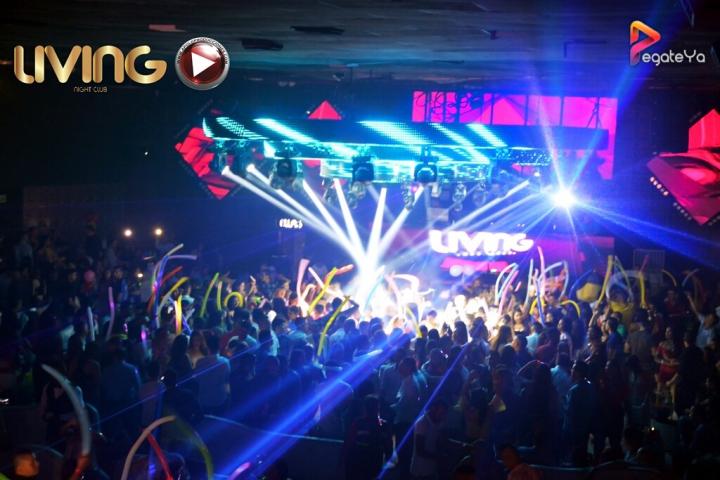 Foto 21 de Living - 1er Fds Marzo 2017 en Living Night Club, Cali