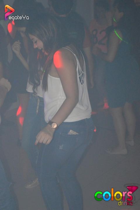 Foto 14 de Colors - 2do FDS Oct 2015 en Colors Drinks