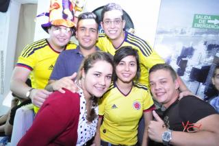 Foto 24 de Partido Colombia vs Ecuador en La Sala Club, Bucaramanga