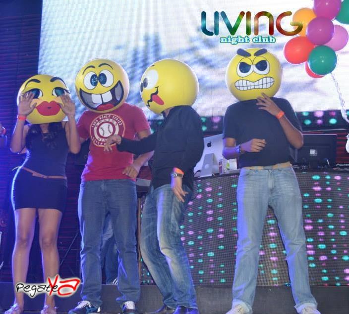 Foto 47 de Living Night Club - Halloween 2014 en Living Night Club, Cali