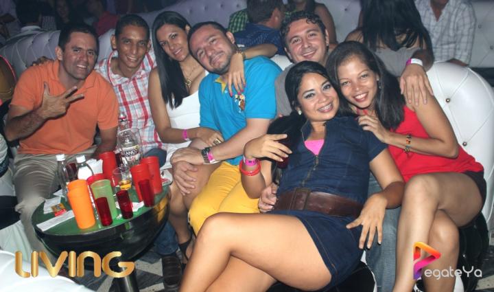 Foto 30 de Living - 1er FDS Febrereo 2015 en Living Night Club, Cali