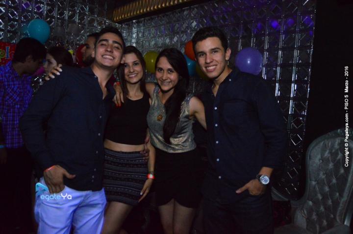 Foto 23 de PISO V - 12 marzo 2016 en Bar Piso V Bucaramanga, Bucaramanga
