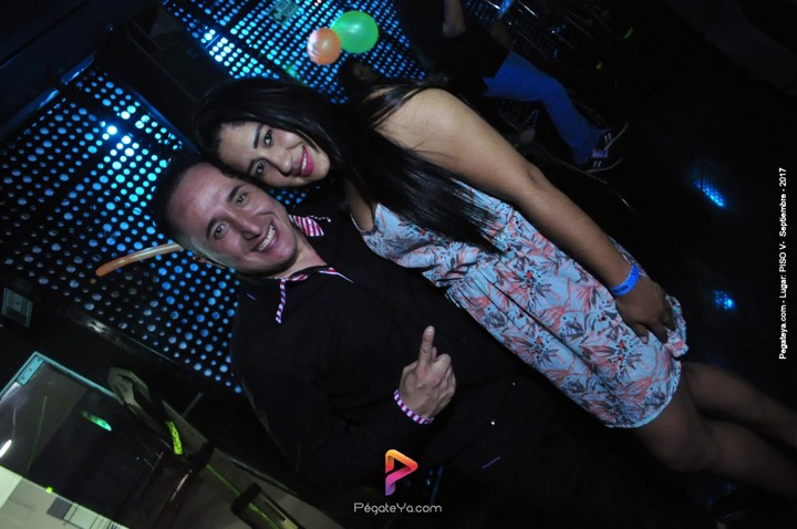 Foto 26 de PISO V - sábado 2 de sep 2017 en Bar Piso V Bucaramanga, Bucaramanga