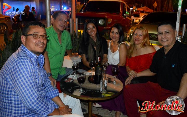 Foto 26 de Blondie - 3er Fds Mayo 2017 en Blondie Bar Cali, Cali