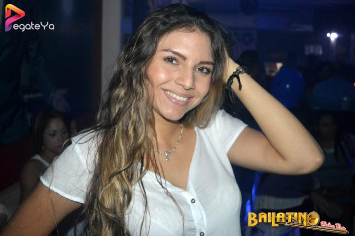 Foto 3 de Bailatino - AMOR & AMISTAD 2016 en Bailatino - Bar, Cali