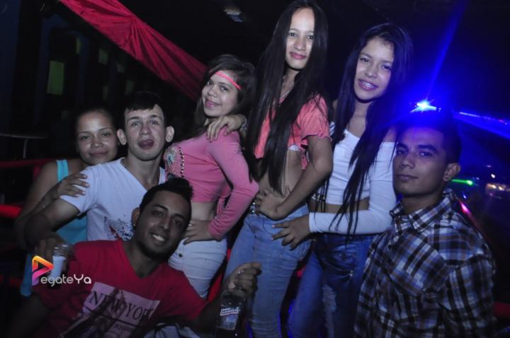 Foto 10 de El Manicomio sábado 13 de junio 2015 en Discoteca El Manicomio Bucaramanga, Bucaramanga