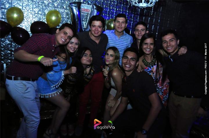 Foto 46 de Piso V - Sabado 11 de marzo de 2017 en Bar Piso V Bucaramanga, Bucaramanga
