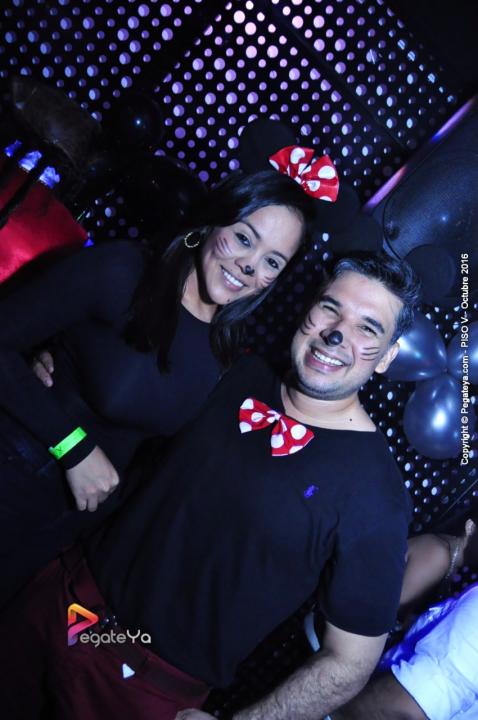 Foto 99 de PISO V - 29 Octubre 2016 en Bar Piso V Bucaramanga, Bucaramanga