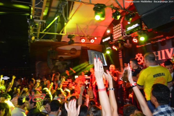 Foto 61 de Fotos Peter Manjarres en Discoteca Matildelina Bucaramanga, Bucaramanga