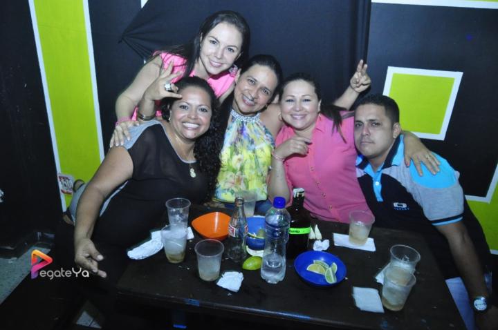 Foto 21 de El Manicomio sábado 25 de abril 2015 en Discoteca El Manicomio Bucaramanga, Bucaramanga