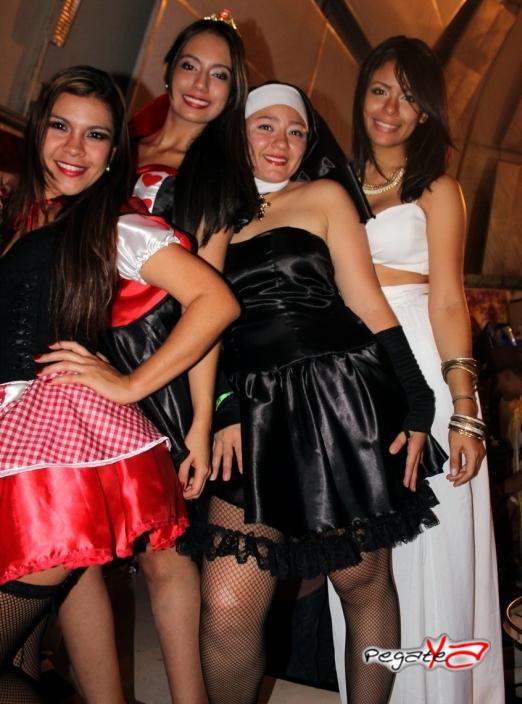 Foto 288 de Lolas - Halloween 2014 en Lolas Club Menga Cali, Cali
