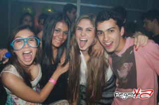 Foto 15 de Aqua 21 de Abril en Discoteca Aqua Medellin, Medellín