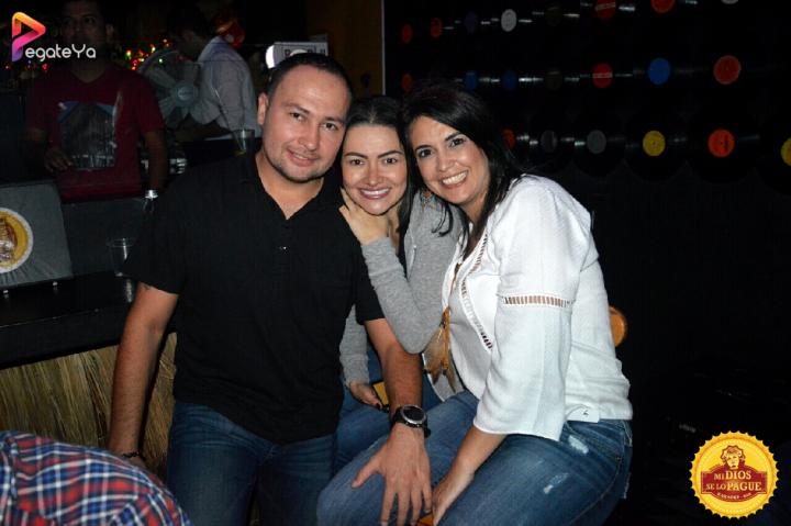 Foto 10 de Mi Dios se lo Pague - 1er Fds Mayo en Fonda Mi Dios Se Lo Pague, Cali