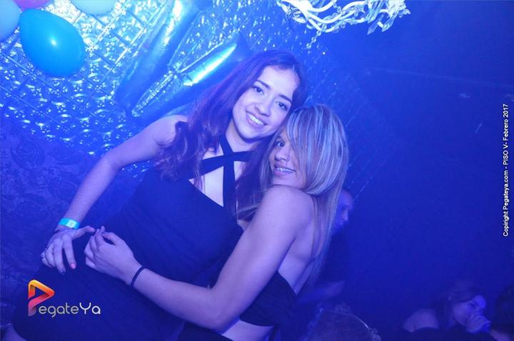 Foto 3 de PISO V - sabado 4 de febrero de 2017 en Bar Piso V Bucaramanga, Bucaramanga