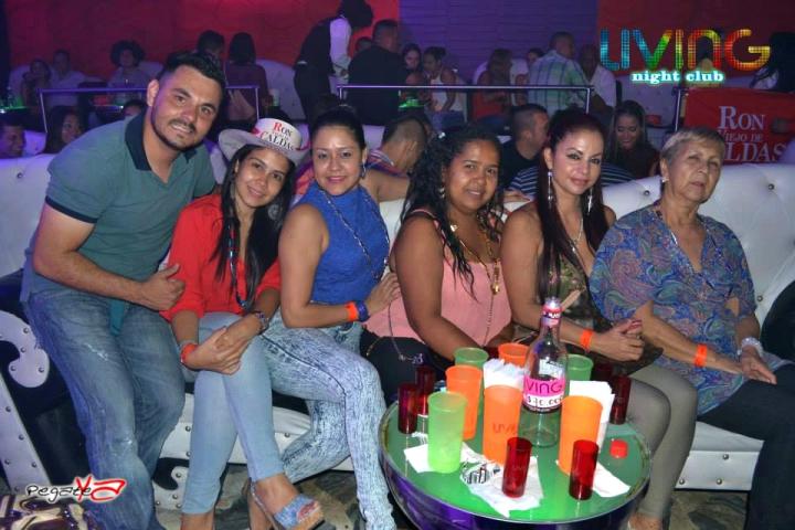 Foto 38 de Living - Feria 2014 en Living Night Club, Cali