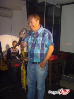 Foto 36 de Marzo 17 del 2012 en Zalez Bar Karaoke Cali, Cali