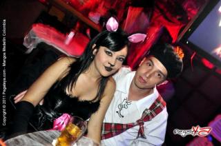 Foto 155 de Mangos Halloween 2011 en Discoteca Mangos Medellin, Medellín