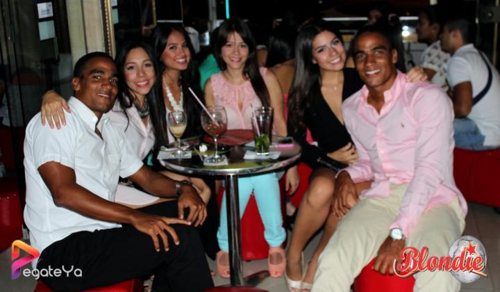 Foto 20 de Blondie - 2do FDS Mayo 2015 en Blondie Bar Cali, Cali