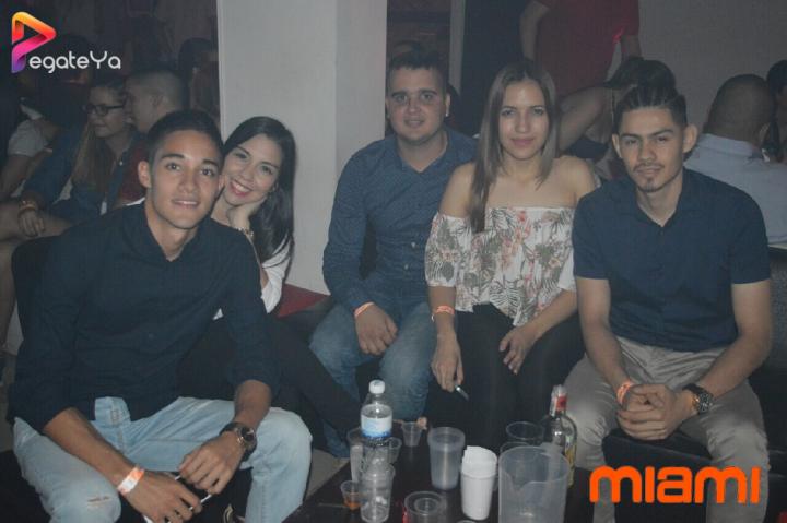 Foto 35 de Miami Bar Cali 2017-01-04 en Miami Bar Cali, Cali