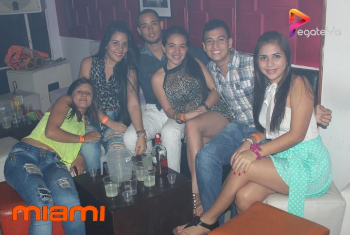 Foto 10 de Miami Bar - 3er FDS Febrero 2015 en Miami Bar Cali, Cali