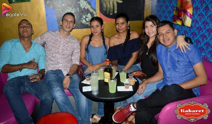 Foto 22 de Kabaret Bar - 5to Fds Abril2017 en Kabaret - Granada, Cali