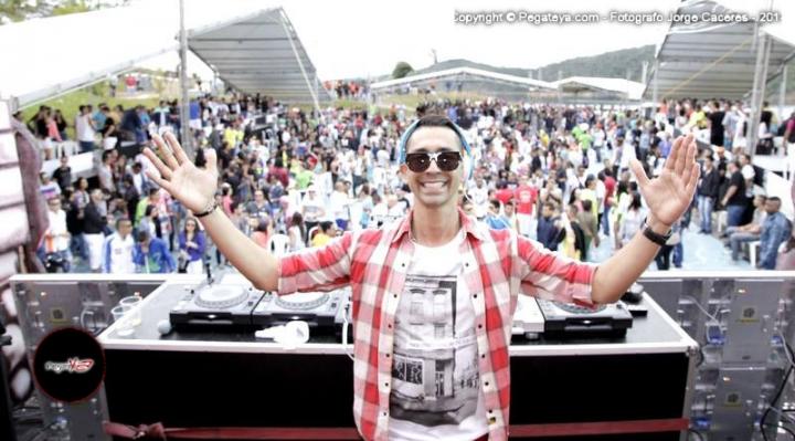 Foto 88 de TOMORROWLAKE Lago Calima en Fiestas Colombia, Medellín
