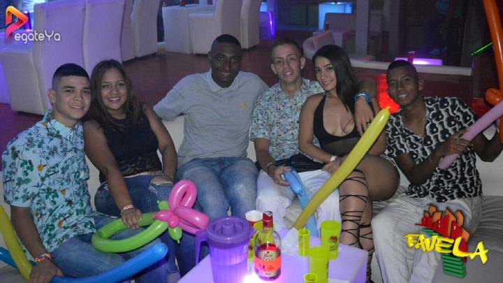 Foto 25 de Favela Club - 2do Fds Mayo 2017 en Favela Club Menga, Cali