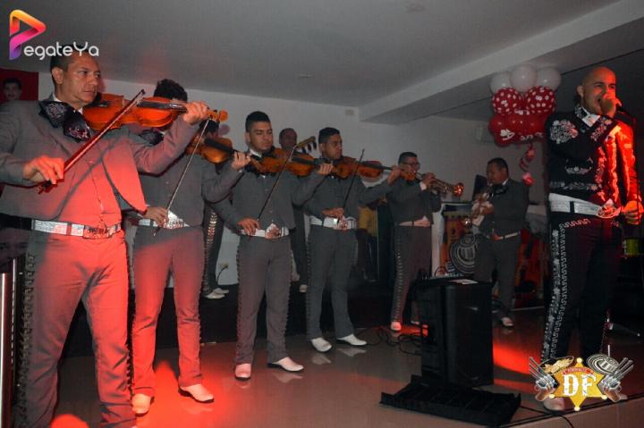 Foto 55 de El DF Club - Amor & Amistad 2016 en El DF Club Discoteca