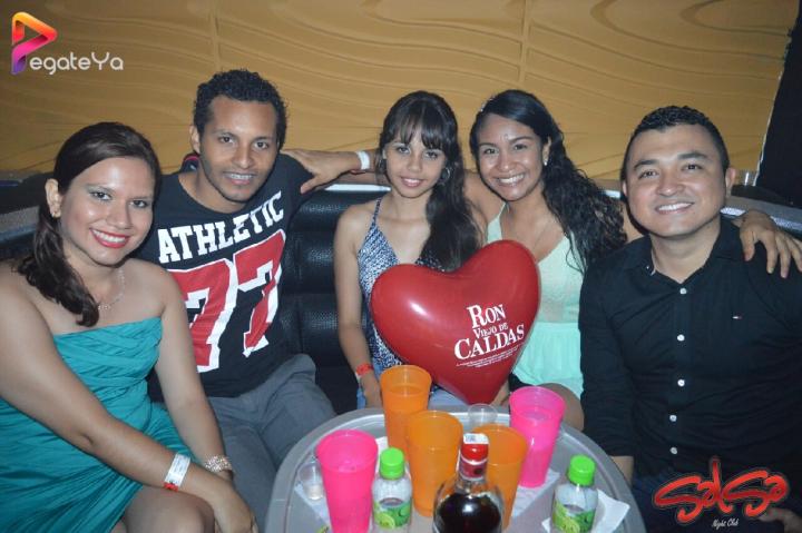 Foto 81 de Salsa Night Club - AMOR & AMISTAD 2016 en Salsa Night Club, Cali