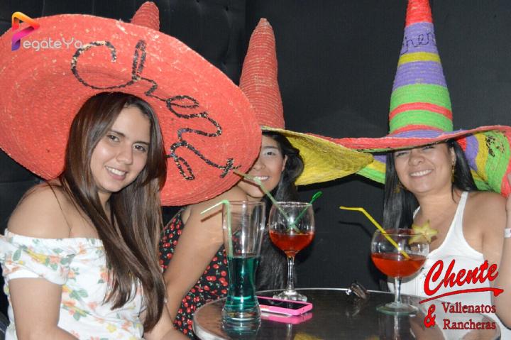 Foto 9 de Chente - 1er 2do FDS Agosto 2016 en CHENTE Vallenatos y Rancheras, Cali