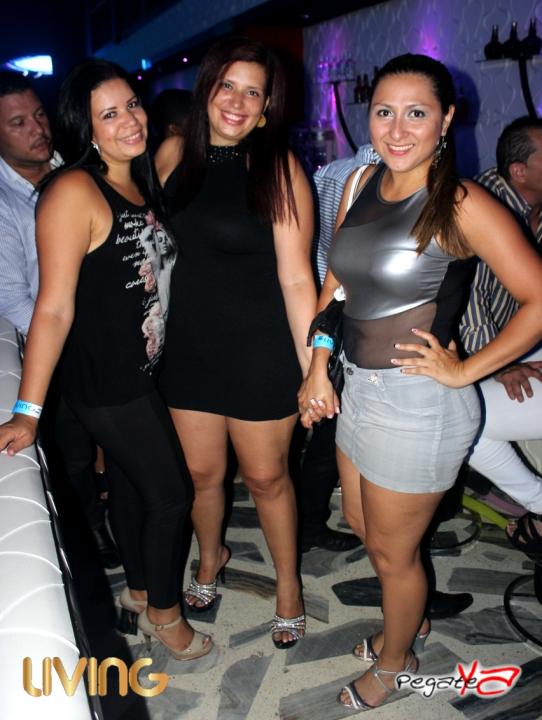 Foto 3 de Living - Dic 6 del 2014 en Living Night Club, Cali