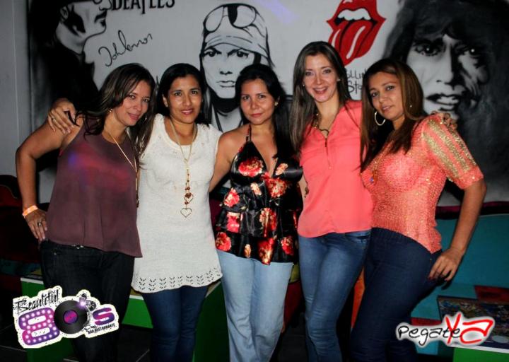 Foto 12 de Beautiful 80`s - Oct 11 en Beautiful 80`s Cali, Cali