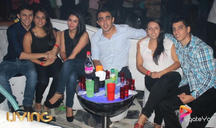 Foto 30 de Living Night Club - 5to FDS Enero 2015 en Living Night Club, Cali