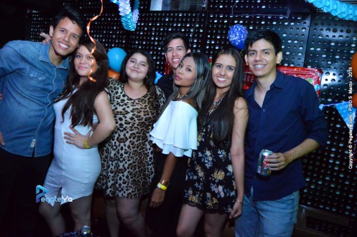 Foto 88 de PISO V - 12 marzo 2016 en Bar Piso V Bucaramanga, Bucaramanga