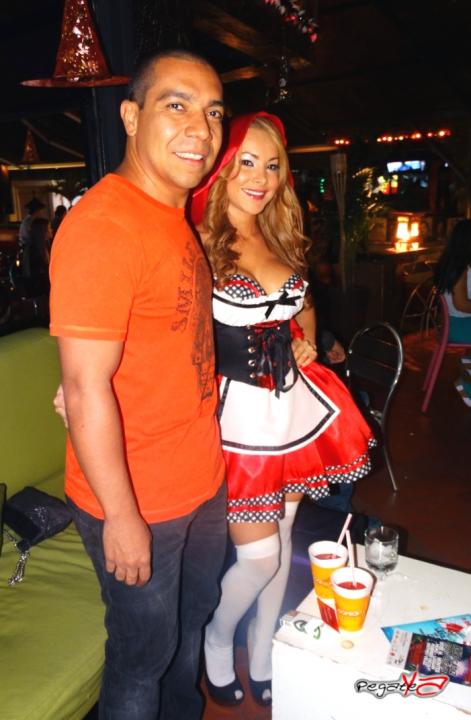 Foto 19 de Tropical Cocktails - Halloween 2014 en Tropical Cocktails Medellin, Medellín
