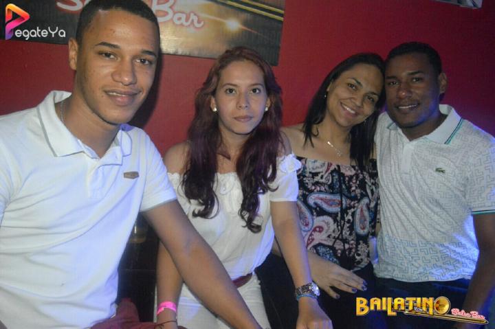 Foto 46 de Bailatino - 1er Fds Marzo 2017 en Bailatino - Bar, Cali
