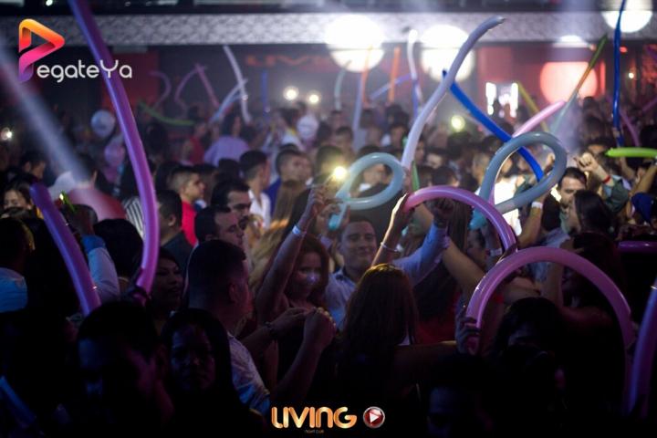Foto 56 de Living Night Club - 3er fds Junio 2016 en Living Night Club, Cali