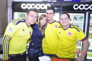 Foto 26 de Partido Colombia vs Ecuador en La Sala Club, Bucaramanga