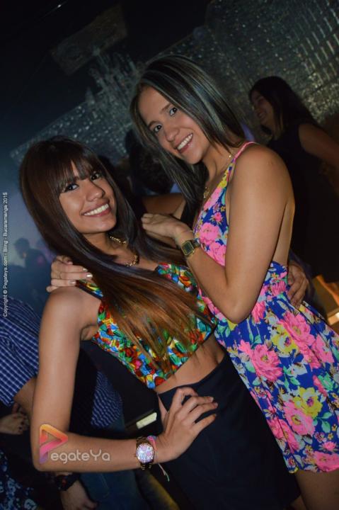 Foto 9 de BLING sabado 17 de enero de 2015 en Bar Bling Bucaramanga, Bucaramanga