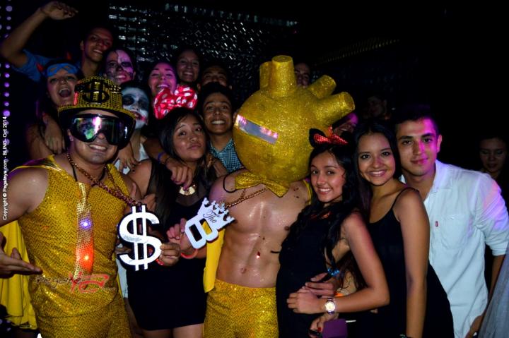 Foto 119 de Bling viernes 31 de octubre de 2014 en Bar Bling Bucaramanga, Bucaramanga