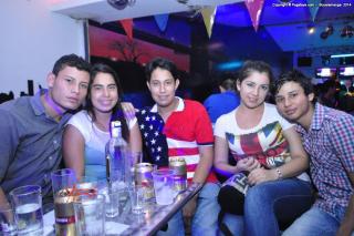Foto 29 de Discoteca New York 3 de mayo de 2014 en Discoteca New York Bucaramanga, Bucaramanga