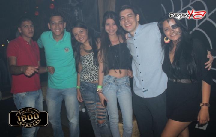 Foto 32 de Penthouse 1800 - Halloween 2014 en Penthouse 1800, Cali