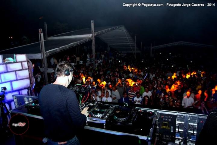 Foto 344 de TOMORROWLAKE Lago Calima en Fiestas Colombia, Medellín
