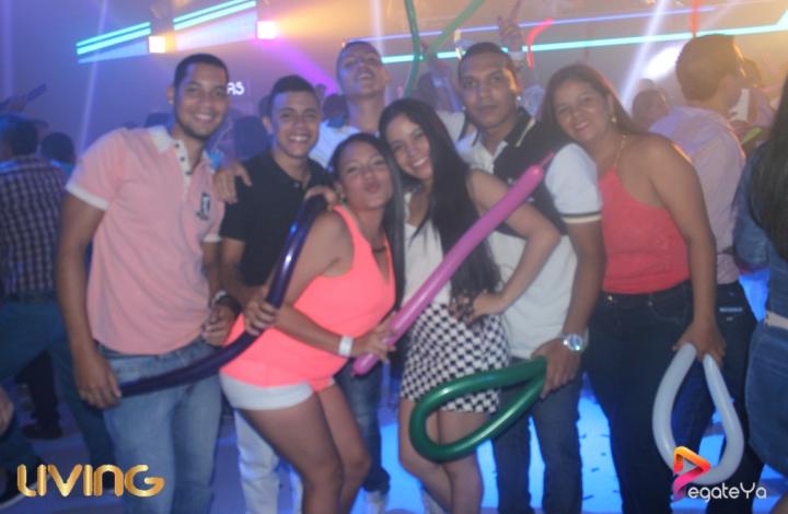 Foto 34 de Living - 2do FDS Mayo 2015 en Living Night Club, Cali